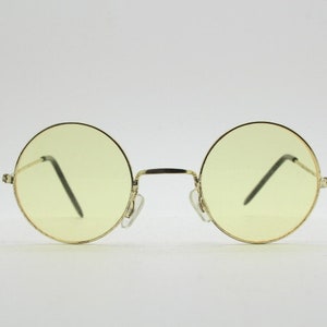 80&#39;s round vintage sunglasses. Small gold metal 1920&#39;s style micro frame with light yellow lenses. BNWOT. John Lennon. Steampunk. NOS