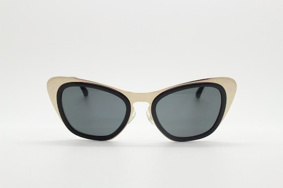 Erdem by Linda Farrow Gallery Metal and Acetate Cat Eye  display picture 3