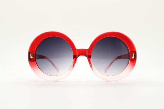 Y2K Vintage Big 60s Design Sunglasses. 2000s Round Oversized  display picture 1