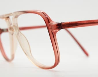 Gafas cuadradas vintage de los años 70 con degradado de marrón a cristal. Montura de acetato para hombre, tamaño mediano. Gafas graduadas. Estilo aviador.
