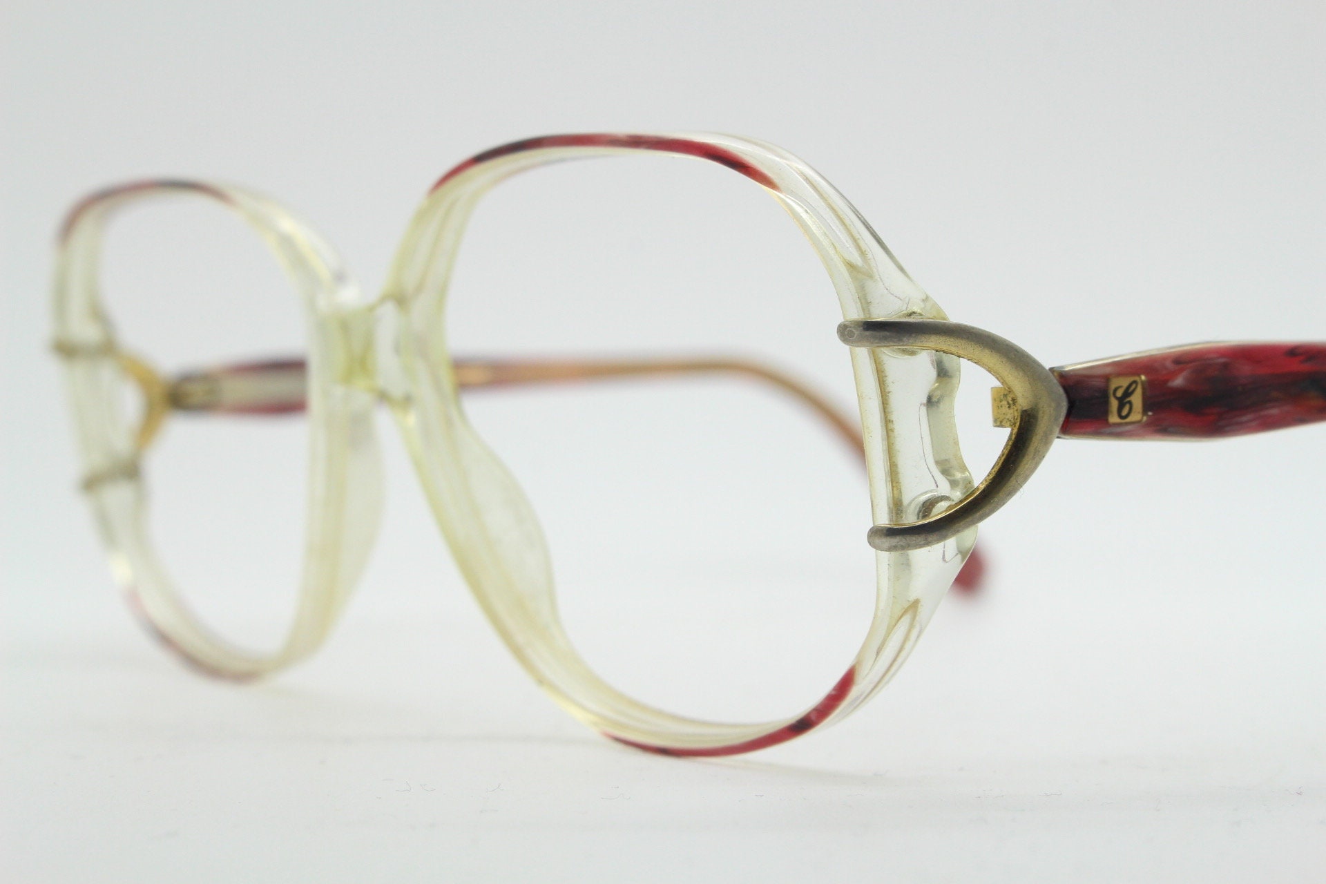 Big 80s vintage angular glasses. Womens brown and crystal acetate optical frame. Prescription eyeglasses. RX spectacles
