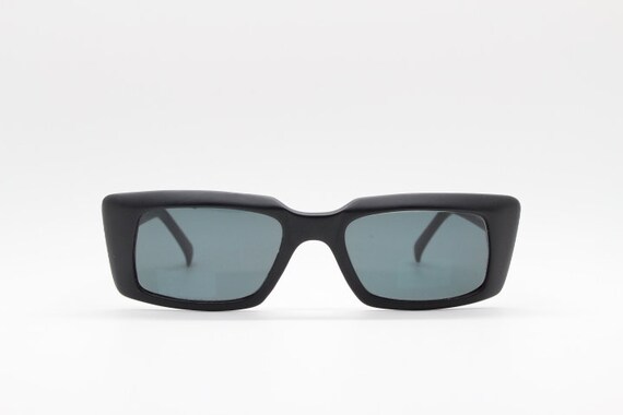 Caroline BK 90s vintage cat eye sunglasses. Razor… - image 4