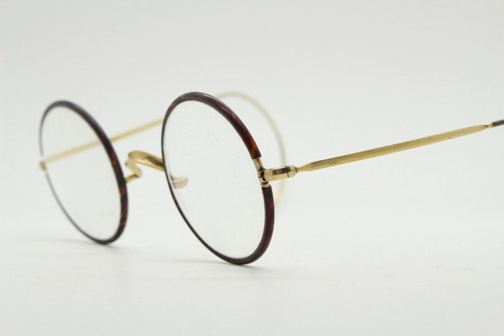 Round 20s, 30s vintage eye glasses. Tortoise lens… - image 5