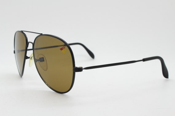 Vintage 70s aviator sunglasses. Black metal frame… - image 6