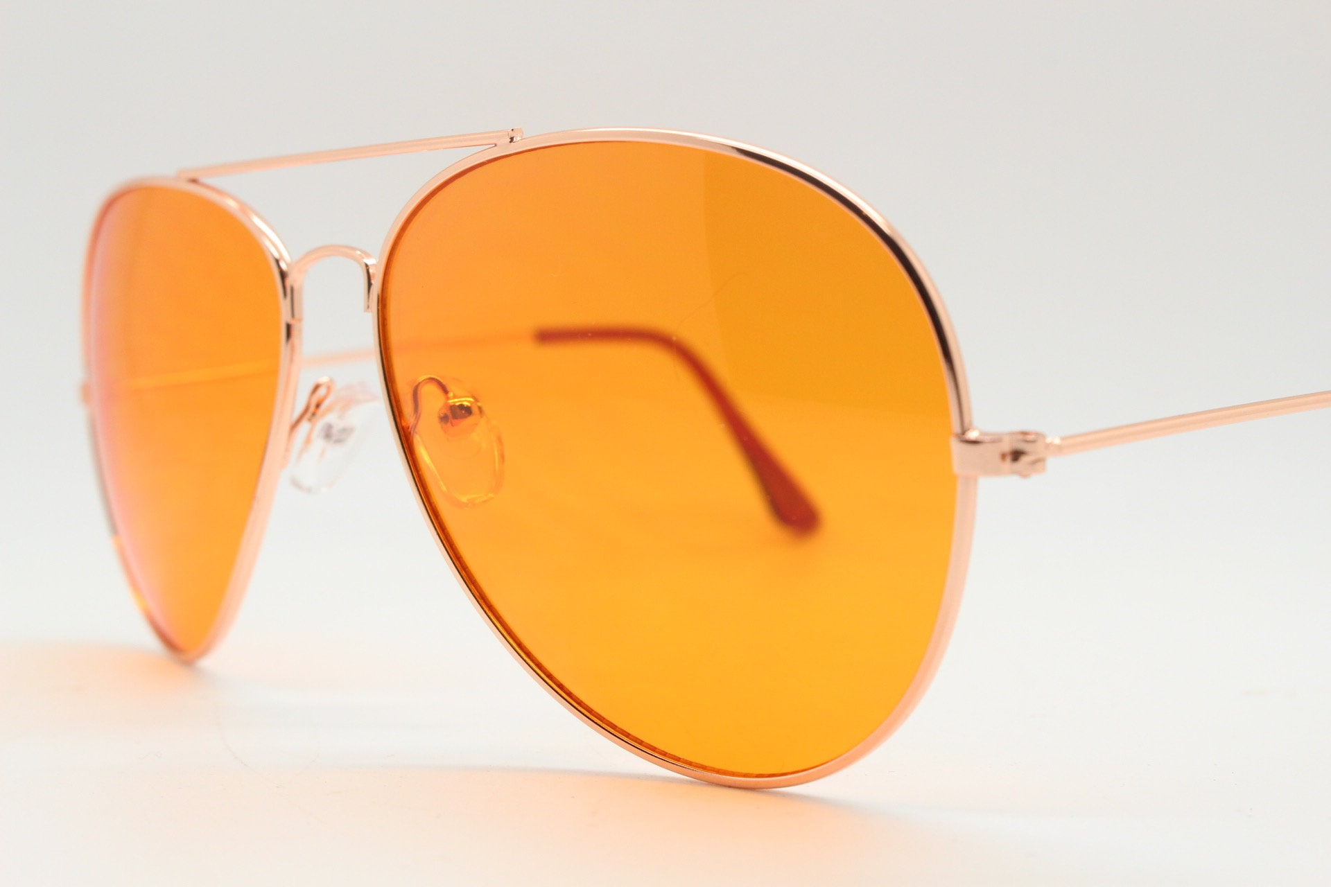 Y2K Vintage Aviator Sunglasses. Blazing Orange Lenses in Slim Lightweight  Gold Frame. 2000's Rave. Mens Aviators. 70s 