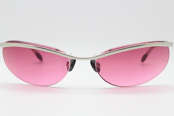Gafas de sol estilo ojo de gato color rosa vintage de Carven of Paris anos 90