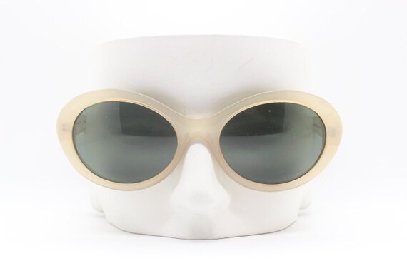 outrageous sunglasses