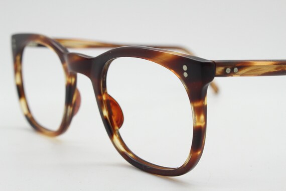 thin wayfarer frames