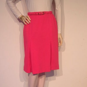 Fab 1960s dayglo pink crimplene skirt w/matching belt Waist 25"