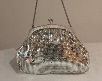 Glamourous vintage silver chain link cocktail bag Small size Lovely quality