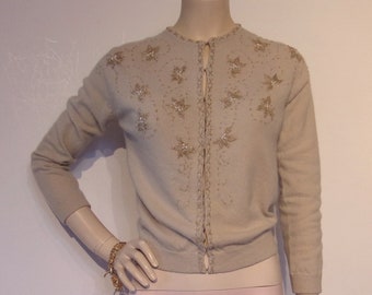 Darling 1950s beaded cardigan Bust 34" lovely beadwork and colours