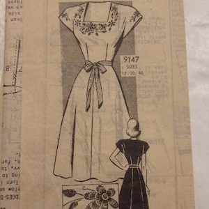 Darling 1947 Schnittmuster einfache Silhouette mit Stickerei Transfer Büste 34 &quot;Original Papierschnittmuster.&quot;