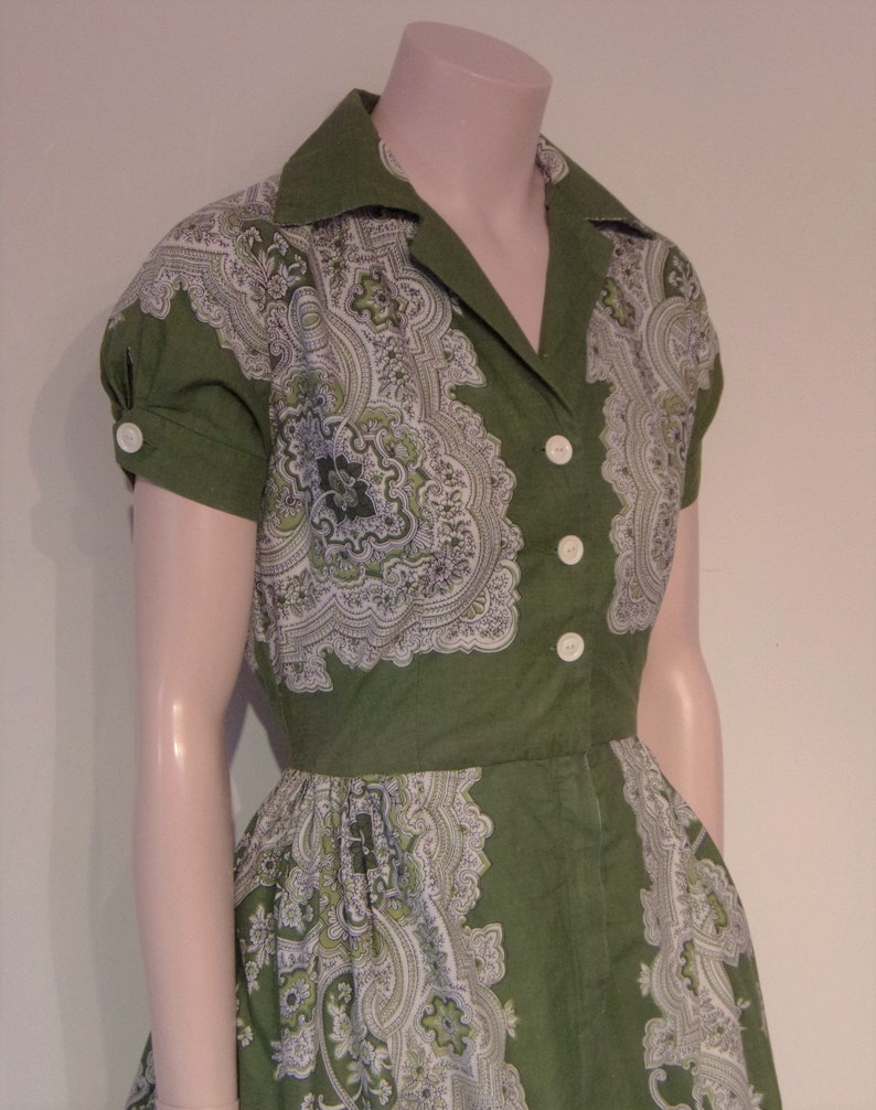 Fantastic 1950s novelty bandanna print day dress waist 26 great colourway