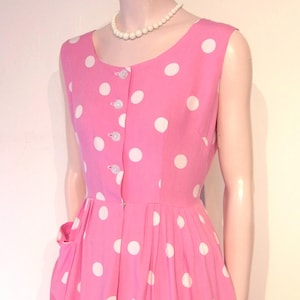 Am besten Ende der 1950er / 1960er Jahre Kleid rosa gepunktet und übergroße Tasche Taille 64 cm