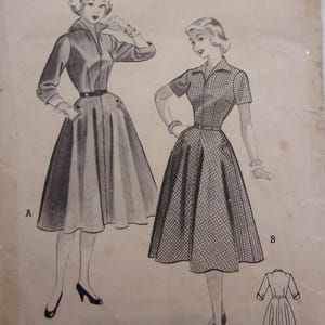 Coolest 1950s dress pattern w/full skirt, cuffs, pocket detail Bust 34" Original Paper Pattern