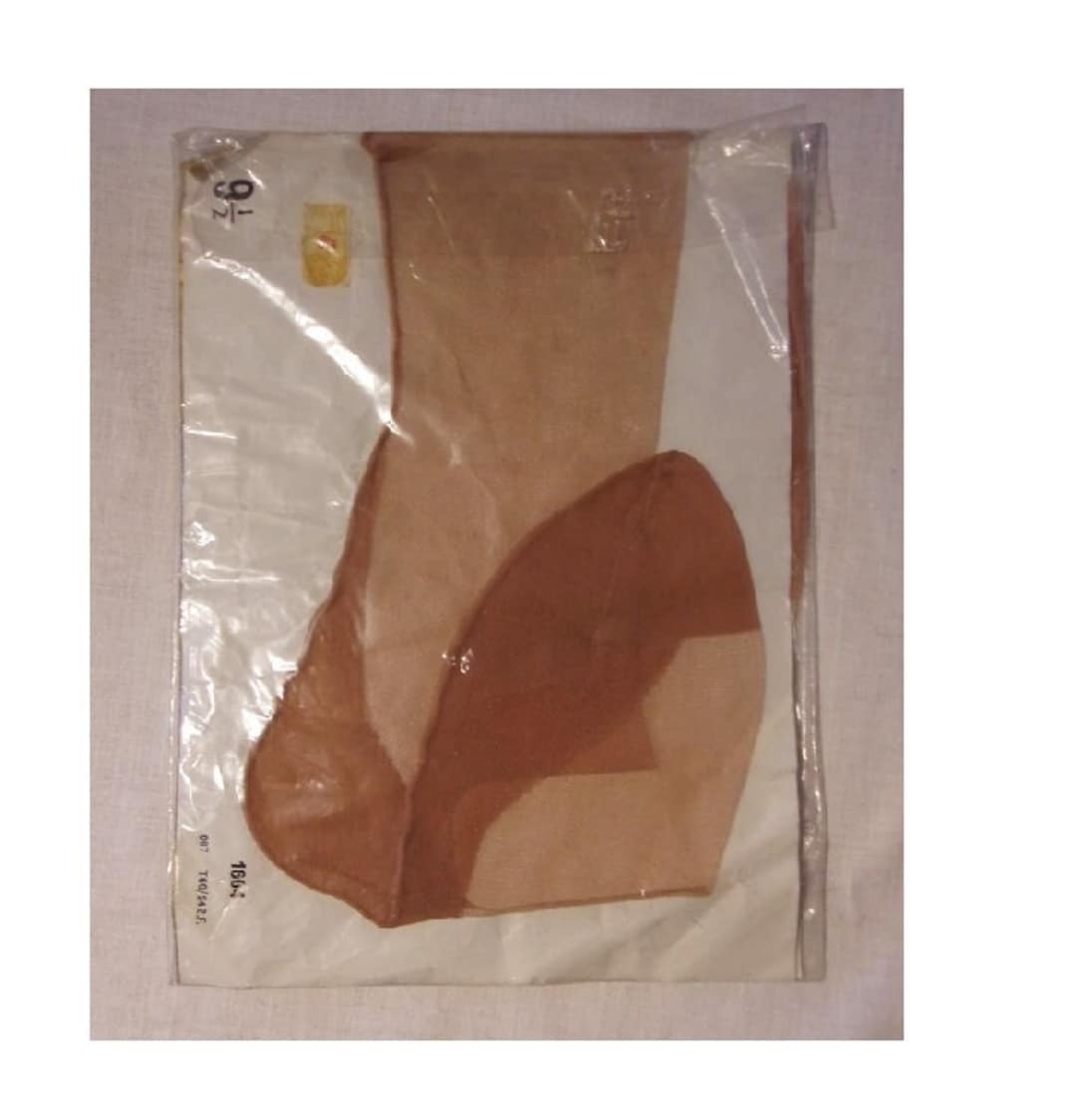 Fab Vintage Nude Sheer Seamed Stockings W/ Point Cuban Heels Medium