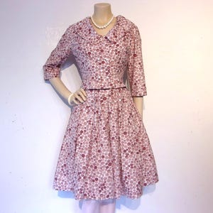 Darling 1950s dotty cotton print dress w/matching jacket Bust 37&quot; Waist 27 1/2&quot; lovely shapes
