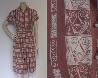 Fantastic late 1940s rayon print day dress, great modernistic print Waist 26" Petite/ short