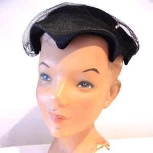 Wicked 1950s cocktail hat w/pointed silhouette, rhinestones One Size