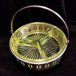 Vintage Jeannette Vaseline Glass Divided Relish Dish with Silver Plated Holder. Starburst. Has small inside rim chip. Still Beautiful.
