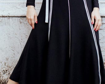 Touchline Tango Skirt / Flared Skirt Series : Six Senses / Zips & Stones