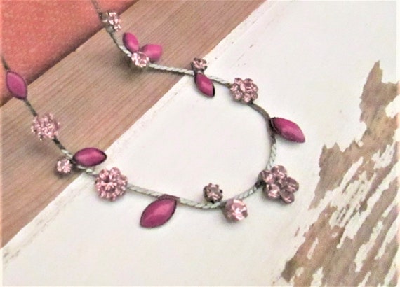 Vintage Pink and Silver Floral Necklace - image 7