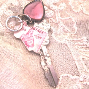 Key Heart Pendant/Charm Assemblage image 2