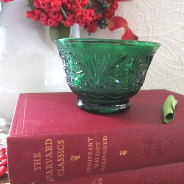 Vintage Green Anchor Hocking Depression Glass Custard Cup
