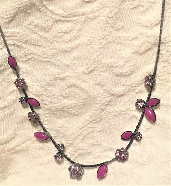 Vintage Pink and Silver Floral Necklace - image 6