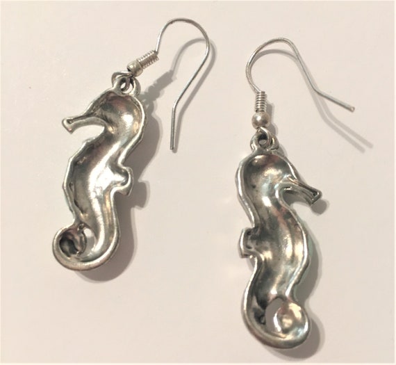 Vintage Enamel Seahorse Drop Earrings - image 7