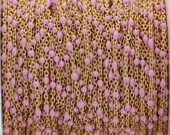 14kt Gold Fill, 1 Fuß, Rosa Seed Bead Station Kette, 2 mm Rosa Perlen, GF Kabel mit farbiger Perle, Kette am Fuß