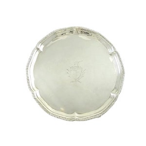 Antique Georgian Sterling Silver Salver or Card Tray, London 1774, 7&quot; in Diameter by Robert Jones, Drinks Tray