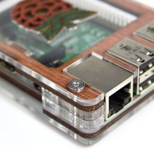 C4Labs Zebra Case for Raspberry Pi 3B+, 3, 2 and B+ with Power Cord and Heatsinks - Wood/Wood Inlay