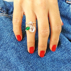 Anillo inicial de piedra de nacimiento, anillo personalizado, anillo colgante, anillo de monograma, anillo de plata de ley, anillo de letras, anillo de disco, mejor regalo de demonio,