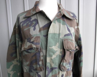 Vintage Woodland Military Camo Jacket / Camouflage Jacket / Camo Coat / Unisex Camo Coat / Mens Small
