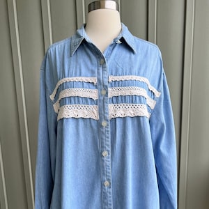 Vintage Oversized Denim Shirt with Lace Details / by Stefano International / Jean Shirt / Long Sleeve Denim / Women&#39;s L