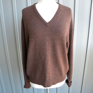 Vintage Brown Menswear V Neck Sweater / by Lord Jeff / Made in USA / Wool Blend / Boyfriend Sweater / Mens M / Women&#39;s Boyfriend Fit
