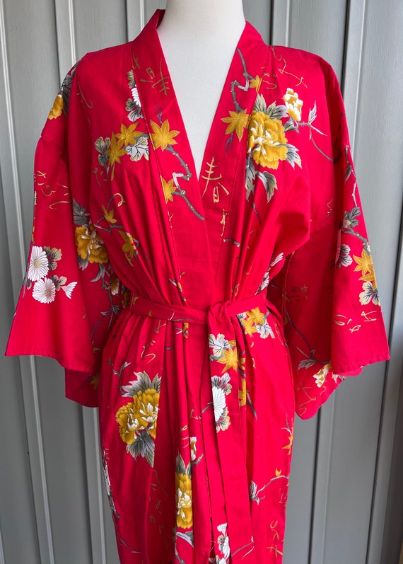 Vintage Traditional Red Floral Kimono / Cotton Ki… - image 2