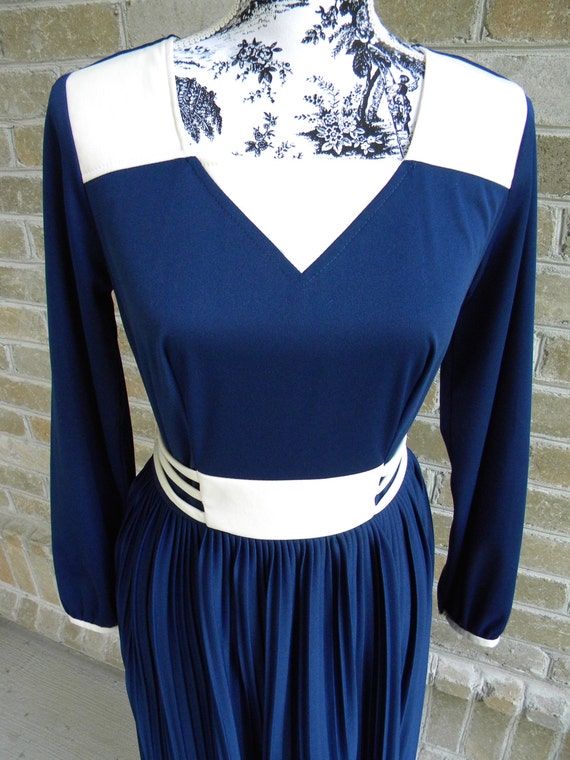 Vintage Toni Todd Navy Dress - image 2