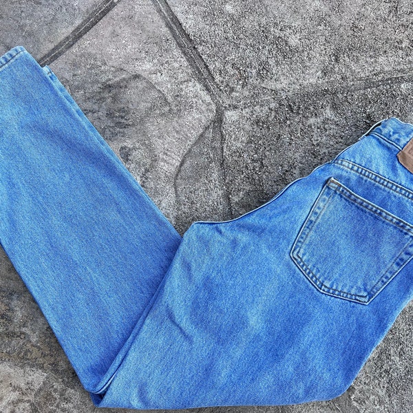 Size 28 Vintage High Waist Jeans / by Old Navy / Mom Jeans / Light Wash / Faded / Women's 28 Inch Waist