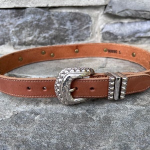 Vintage Brighton Brown Leather Belt / Made in USA / Silver  display picture 2