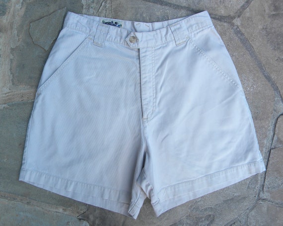 Size 28 Vintage High Waist Light Khaki Shorts / b… - image 1