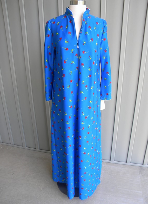 Vintage 70's Deadstock Bright Blue Robe / House Co