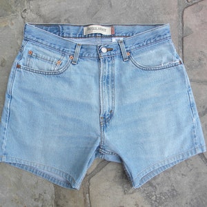 Size 32 Unisex Vintage High Waist Levi's Denim Shorts / 505 Regular Fit Levi's Shorts / Levi's Jean Shorts / Levis Cut Offs / Size 32