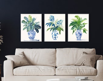 Ensemble de 3 oeuvres d'art mural chinoiseries bleu et blanc avec des plantes d'intérieur à feuilles tropicales vertes, décoration d'hôte pour maison côtière ou salle de bain