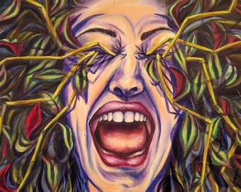 Può includere: Un dipinto di una persona con gli occhi chiusi e la bocca aperta in un urlo. I suoi capelli sono un groviglio selvaggio di verde, giallo e viola. Lo sfondo è una sfocatura di colori.