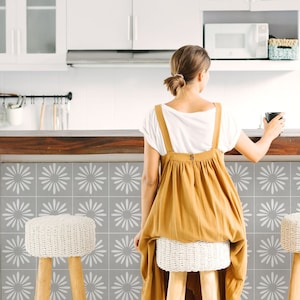 Kitchen and Bathroom Splashback Panel - Removable Vinyl Wallpaper - Boho Floral Grey - Peel & Stick - Backsplash Stickers