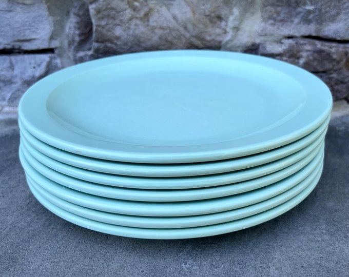 Vintage Dallas Ware Dinner Plates / Set of 7 / Mint Green / Melamine ...