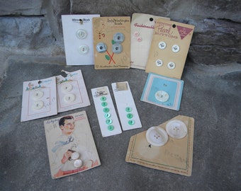 Vintage Buttons on Original Cards / Pearl Buttons  / Assorted Colors and Sizes / 29 Buttons / Antique Buttons