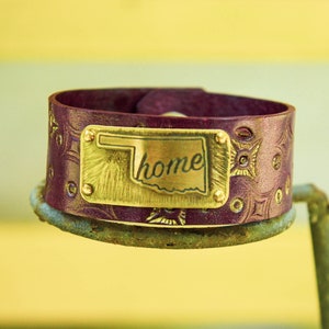 Handmade leather cuff, handmade jewelry, Unique jewelry, etched brass jewelry, leather jewelry, handmade cuff, leather cuff, cuff bracelet